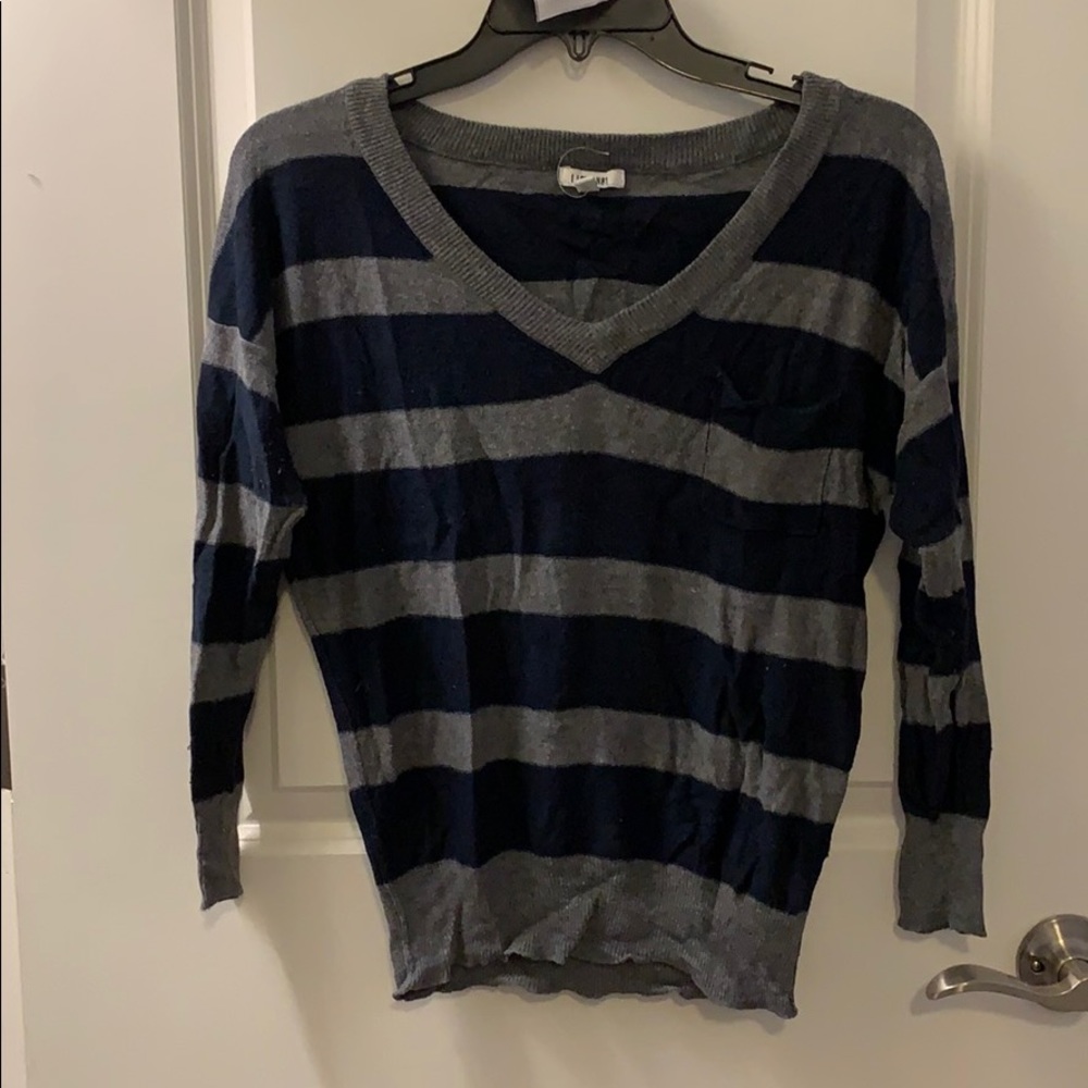 Forever 21 Sweater